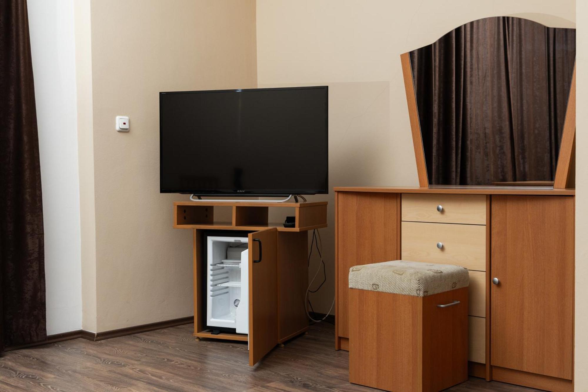 Hotel Luxor Pristina Room photo